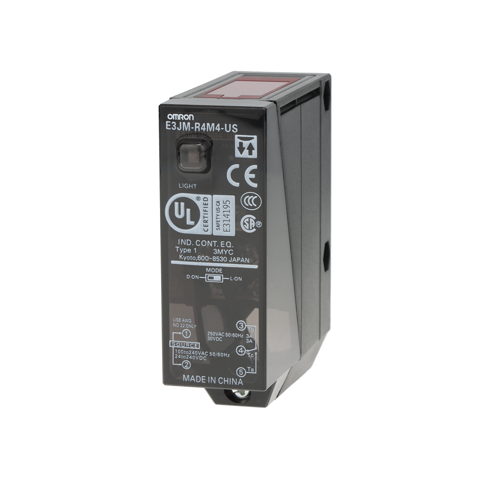 Photoelectric sensor, retro-reflective