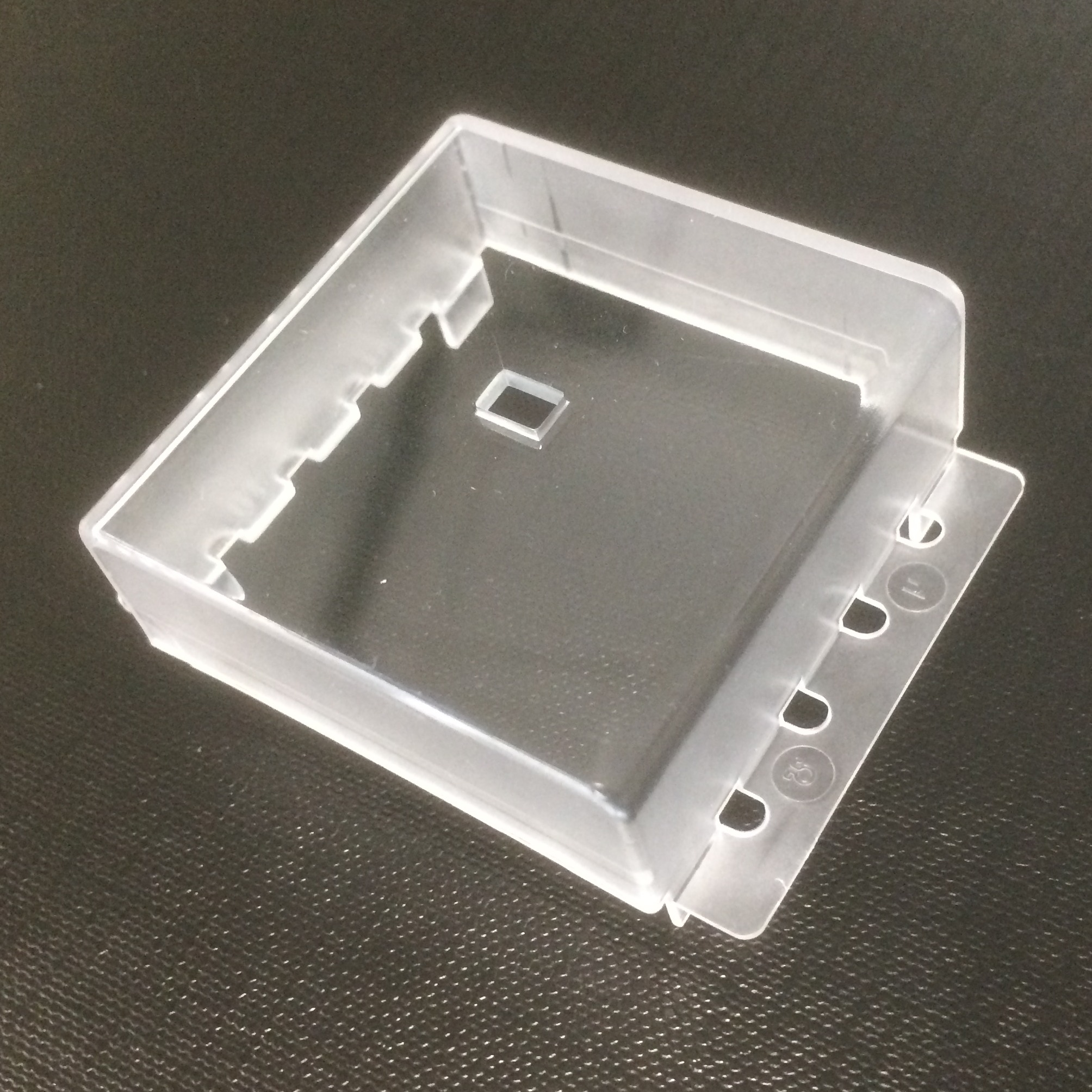 غطاء مقاوم للغبار